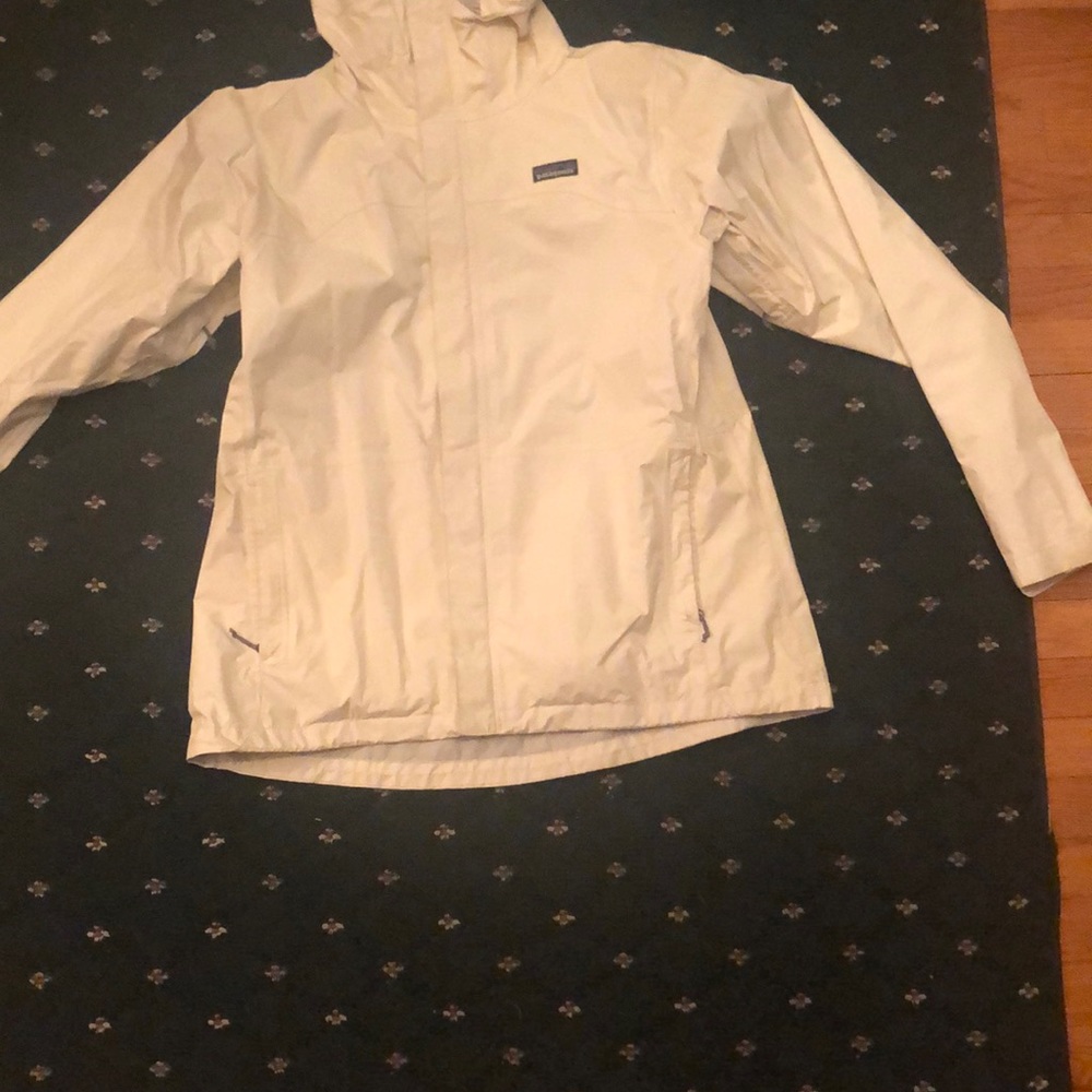 Women’s Patagonia Rain Jacket XL